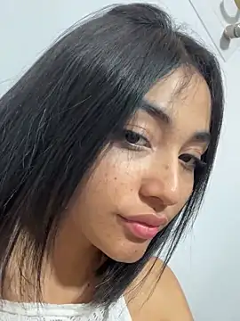 lilithTeen1  online show from September 30, 9:52 pm