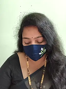 neelu-hoty online show from October 27, 5:52 pm