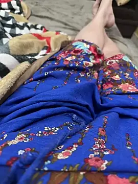 heena13 online show from November 20, 1:34 pm