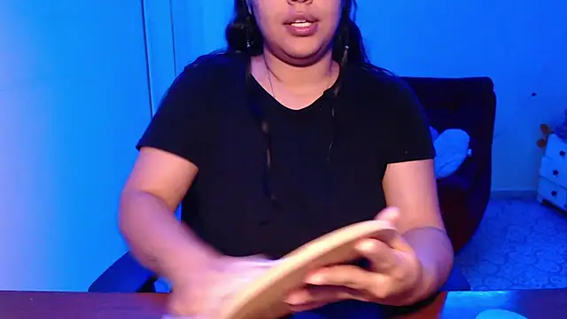 VenussTits97 online show from March 21, 11:54 pm