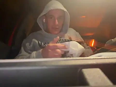 PeytonJohnn online show from January 19, 1:46 am