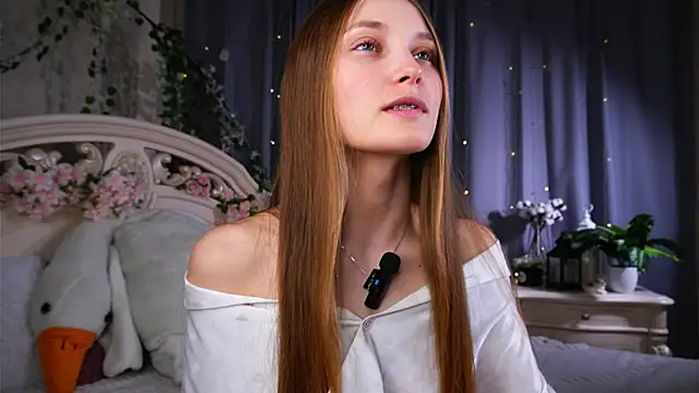 MonaEldon online show from March 27, 2:24 am