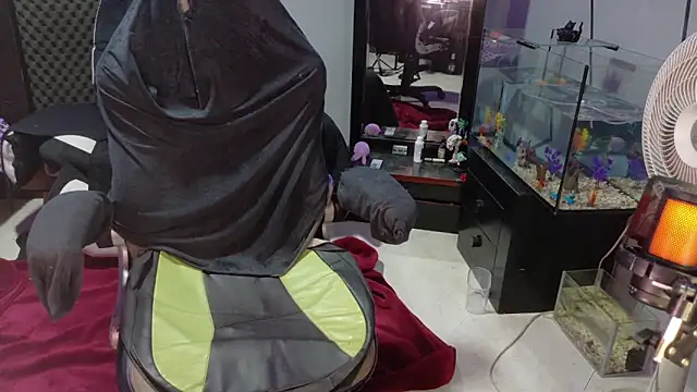 MaggaCass online show from November 16, 1:29 am