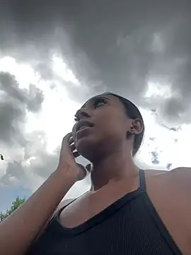 GabrielaLugo online show from February 24, 8:29 pm