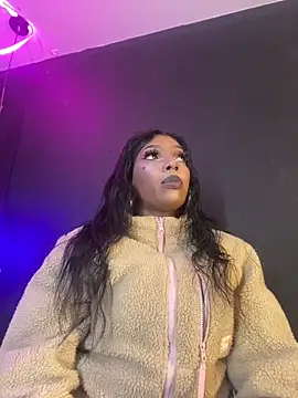 TIFFANYYSTAR online show from September 17, 1:53 pm