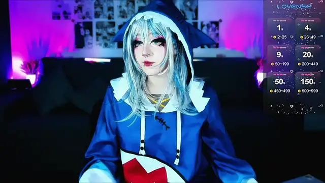 Aki  Ra online show from October 5, 10:15 pm