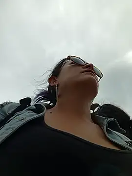 sophie banger online show from September 28, 7:19 pm