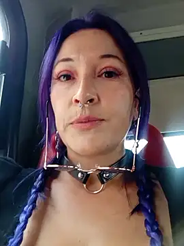 sophie banger online show from October 31, 8:35 pm