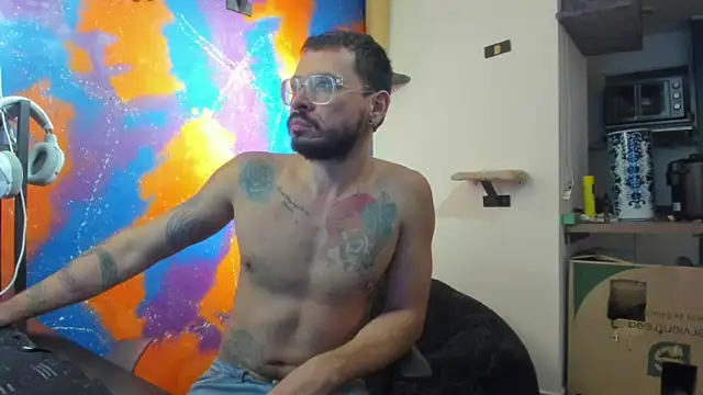 leondevereda online show from September 15, 10:17 pm