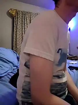 Drewpackn8 online show from March 29, 6:01 am