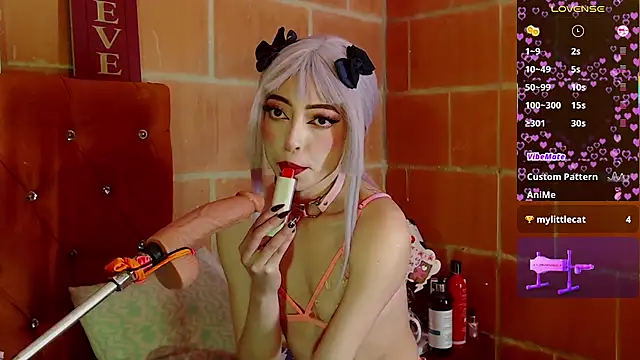 Yennastone online show from September 22, 7:45 pm