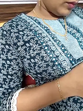 samitasharma online show from February 4, 1:58 pm