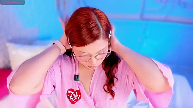 ArticaBelle online show from December 21, 4:39 am