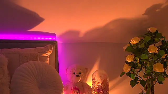 AngeliqueSkye online show from October 28, 4:07 am