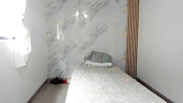 coralcarter1 online show from February 6, 6:11 pm