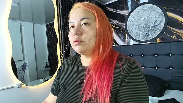 Bruja  Scarlata online show from September 23, 10:13 am