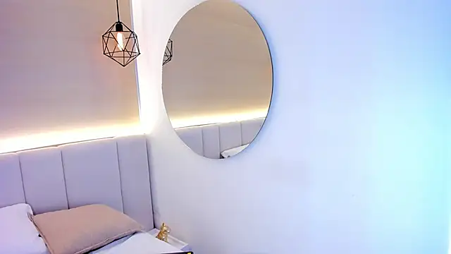 valerysantos  online show from February 19, 12:16 pm