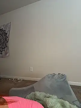 butterflybootyy online show from December 3, 4:42 pm