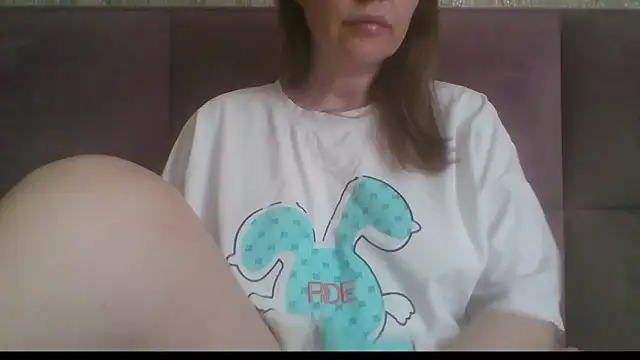 Sladkiegubki online show from April 27, 8:00 am