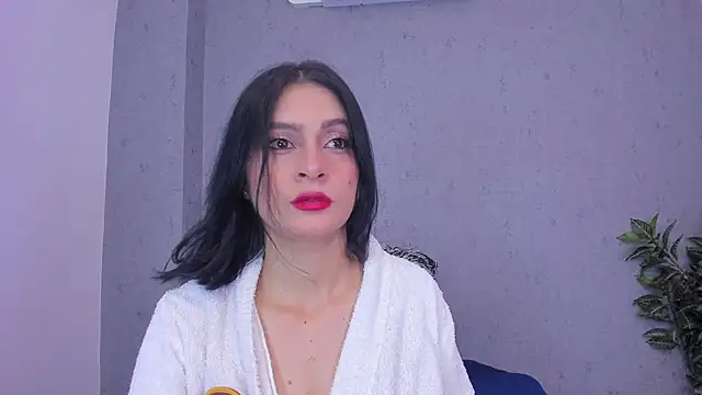 Tiffany mendez online show from April 7, 12:07 pm