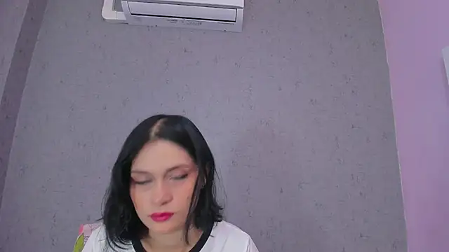 Tiffany mendez online show from October 6, 12:11 pm