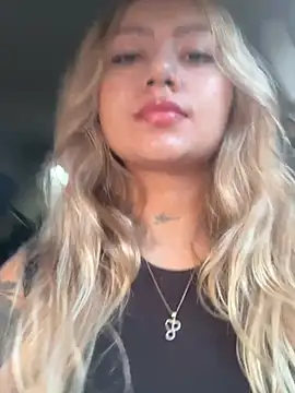 amanda-medrano1 online show from February 5, 1:47 pm