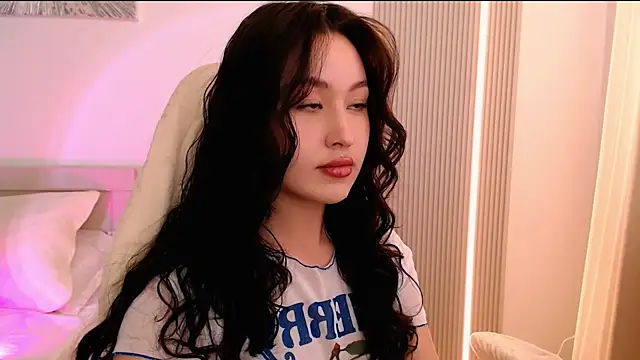 Ann  Cute online show from April 15, 9:21 am