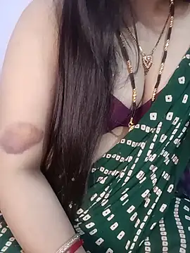 Sweetyi online show from May 14, 3:45 am