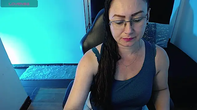 milly sanchez online show from April 16, 9:39 pm