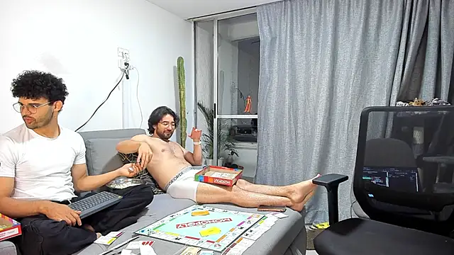 crisandrews online show from November 22, 11:29 pm