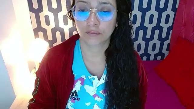 sarax ximena online show from November 7, 9:37 am