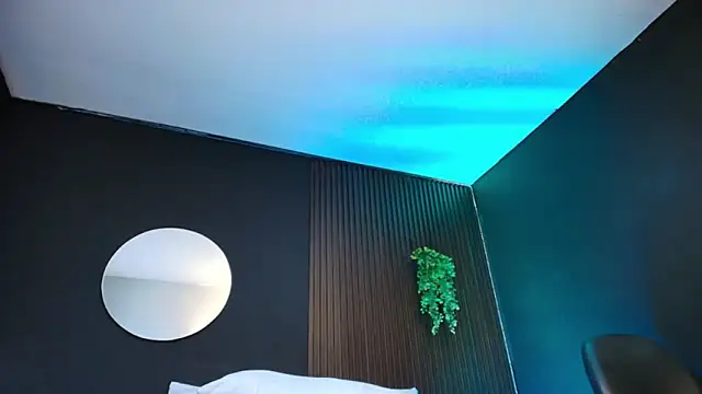 Aaron Jassell1 online show from September 11, 4:18 pm