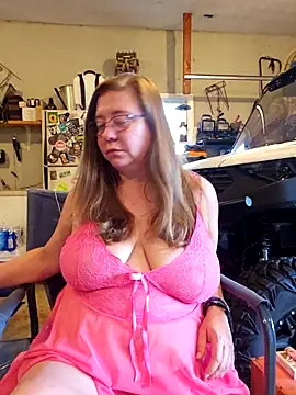 MsShelby40 online show from September 12, 10:50 pm