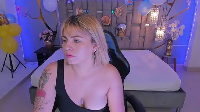 AlessiaDouce online show from September 28, 4:08 am