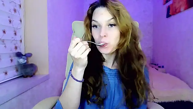 impossibleluna online show from November 25, 4:31 pm