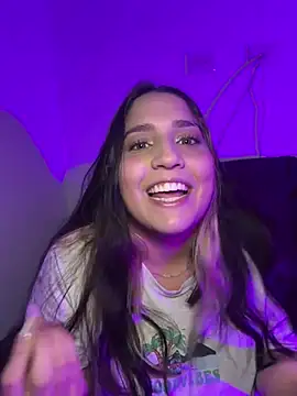 valentina jonnes1 online show from March 12, 5:43 am