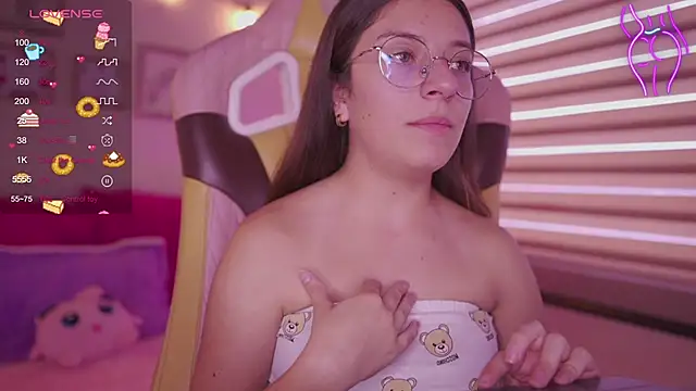 milly kenner online show from April 16, 8:08 pm