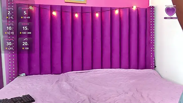 littleebonymommy online show from March 16, 7:51 pm