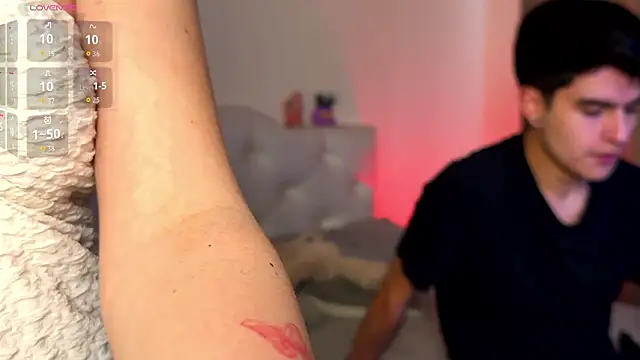 tommy and sophie online show from March 27, 5:46 pm