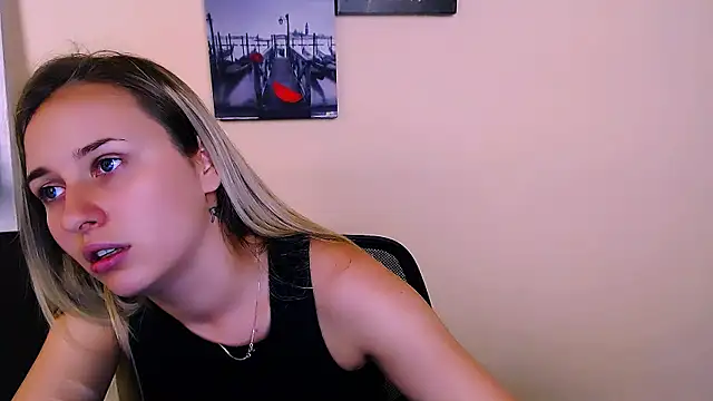  Nicole new online show from July 28, 6:00 am