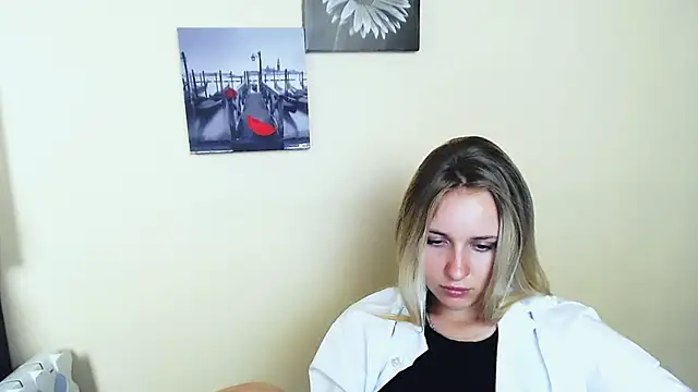  Nicole new online show from August 9, 8:29 am