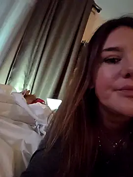 Nina24 online show from October 4, 7:07 pm