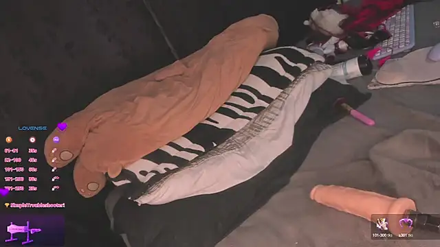 MiaGoth  online show from October 3, 5:01 am