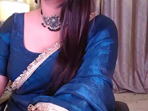 Sexy Myra18 online show from November 15, 5:30 am