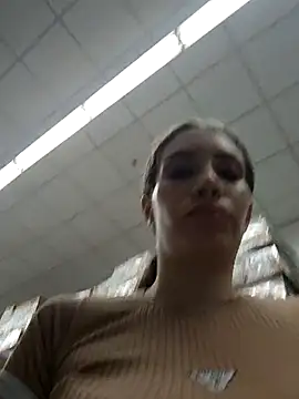 aurelialux online show from September 11, 9:59 pm