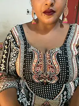 Ayesha mahi online show from October 21, 8:40 am