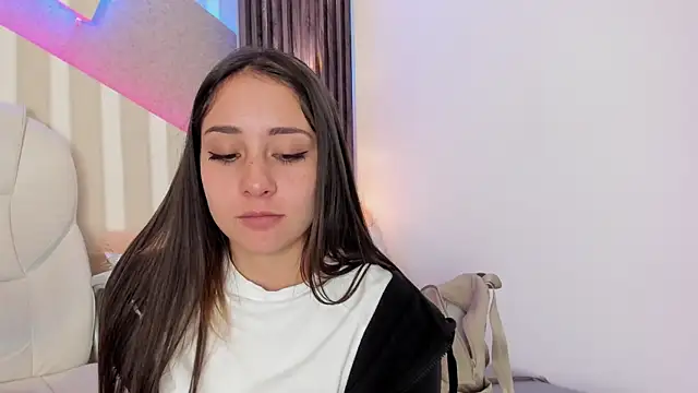 emily layton online show from September 11, 3:01 pm