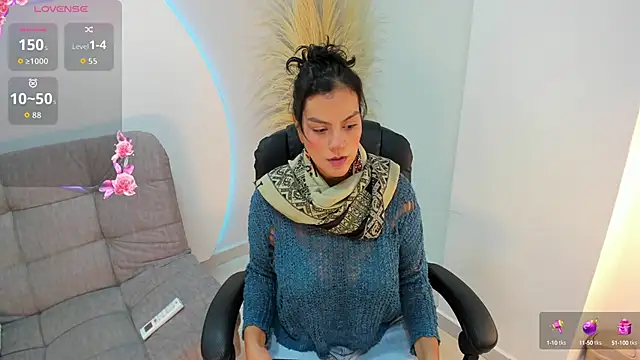 Ada Monroe10 online show from September 9, 1:33 pm