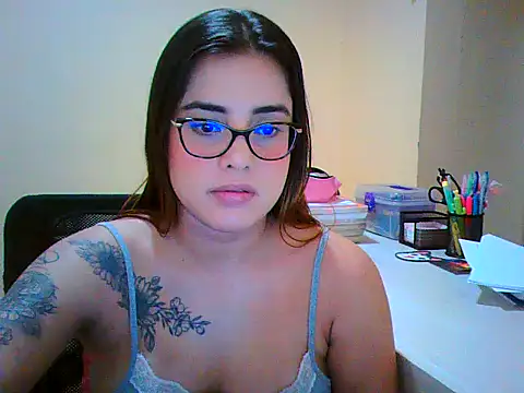 maliamiller online show from March 19, 7:24 am