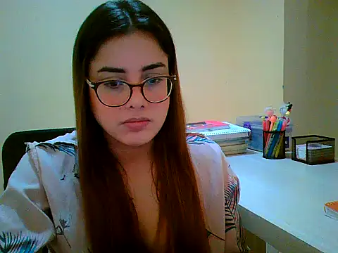 maliamiller online show from October 10, 7:46 am